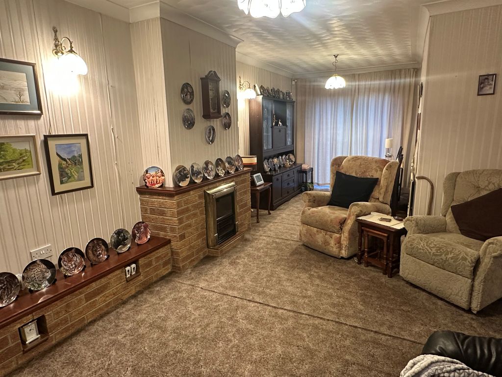 Property photo 3 of 15