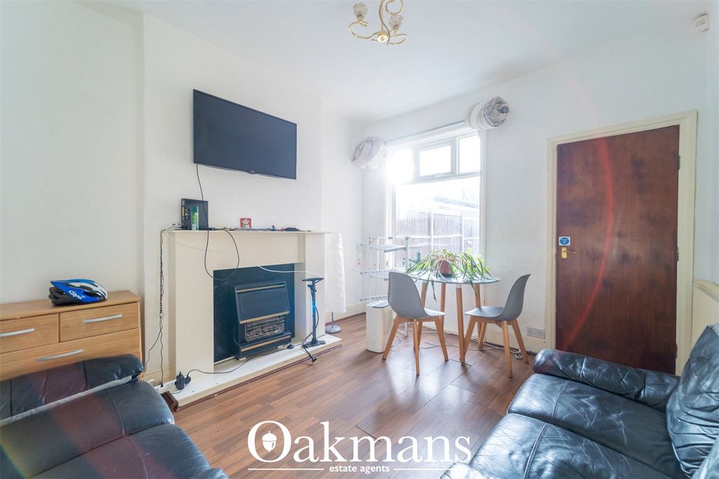 Property photo 2 of 23 Picture No. 24