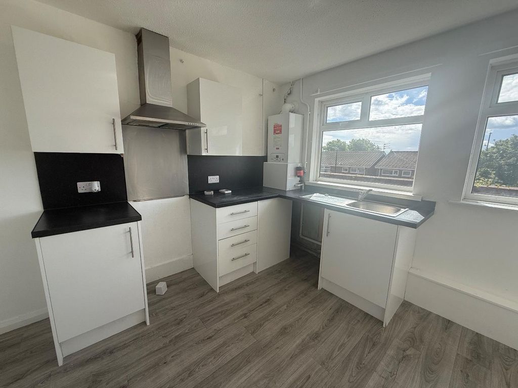 Property photo 2 of 10 Tempimagejlsxle.Jpg