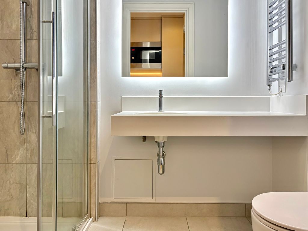 Property photo 3 of 26 Bedroom