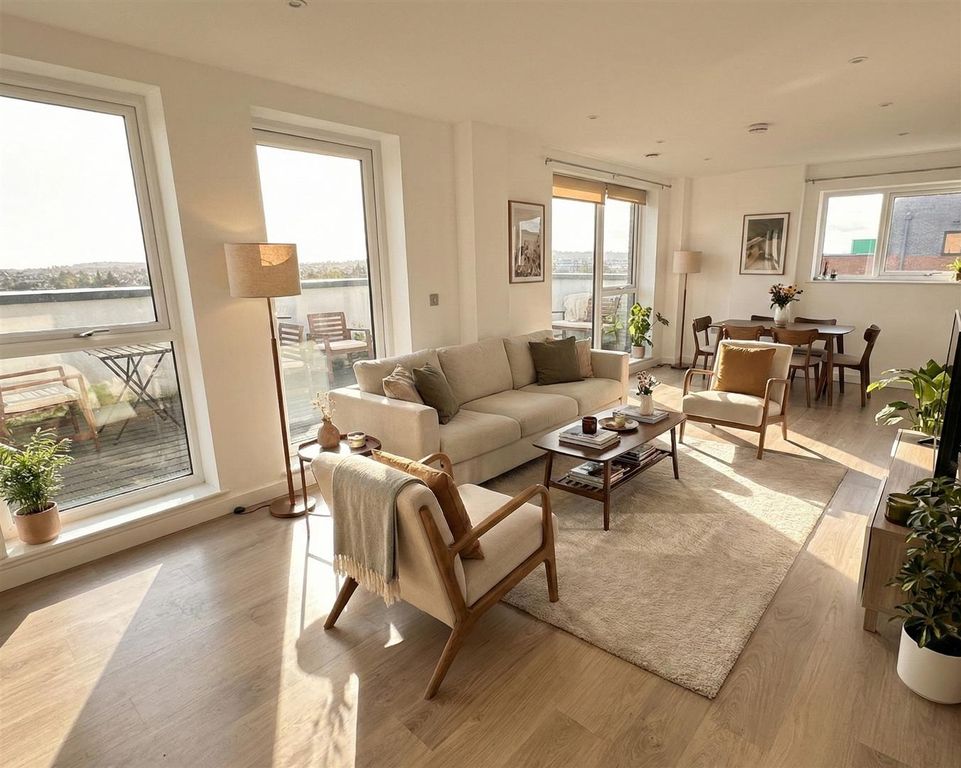 Property photo 2 of 6 Door Leadin Out To Balcony From Reception