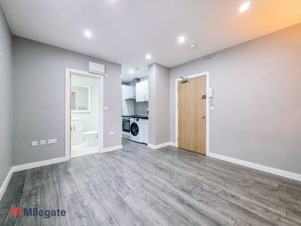 Property photo 2 of 4 Photo 2