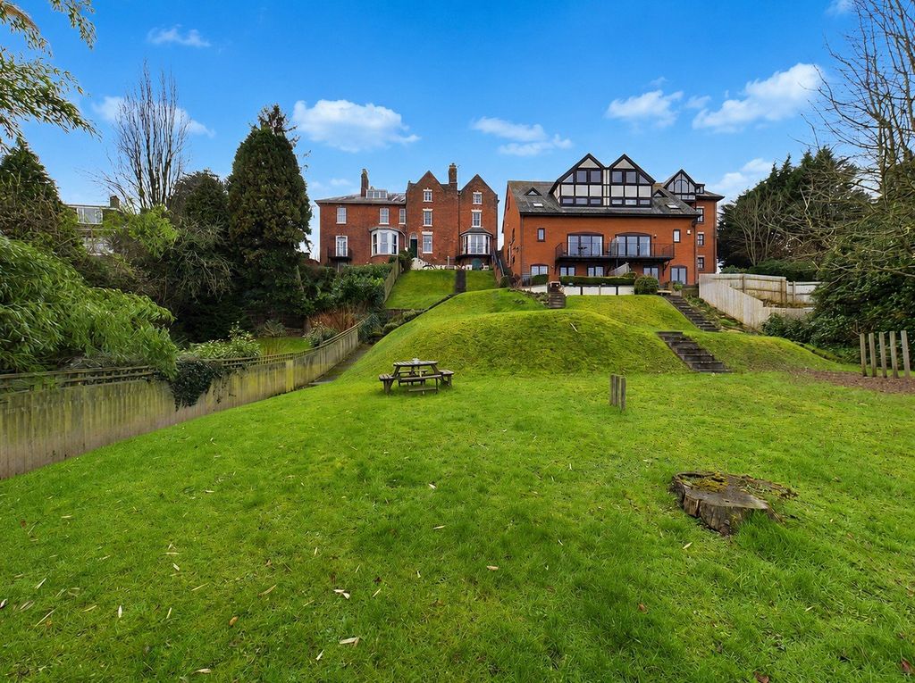 Property photo 1 of 13 Picture No. 27