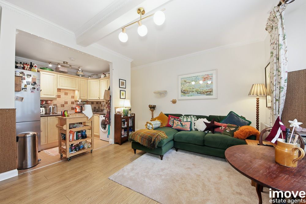 Property photo 3 of 9