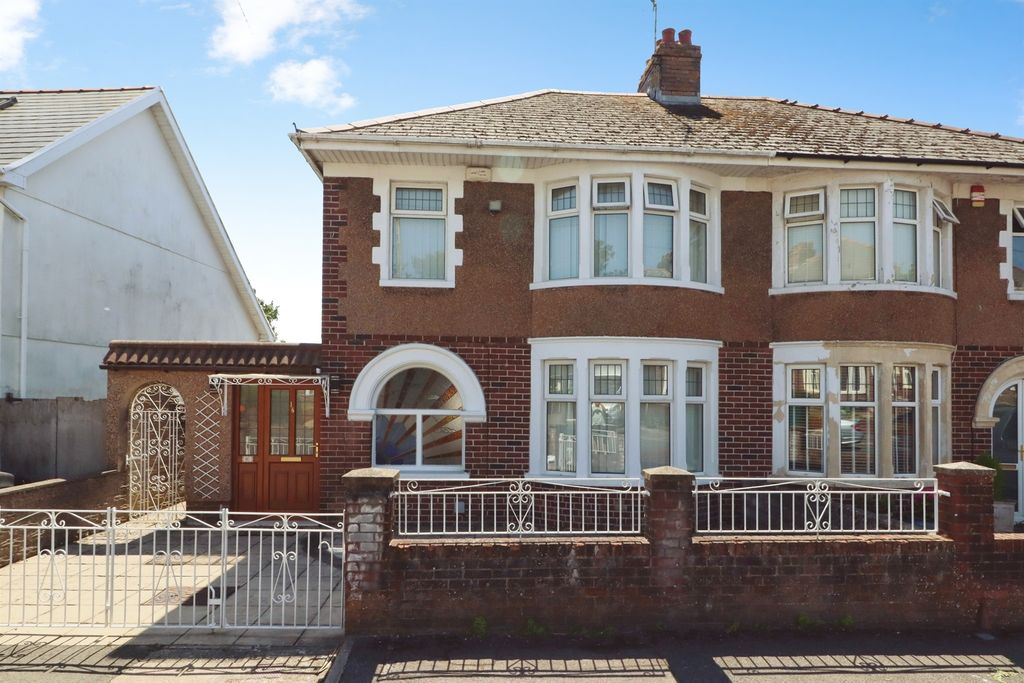 Property photo 1 of 19