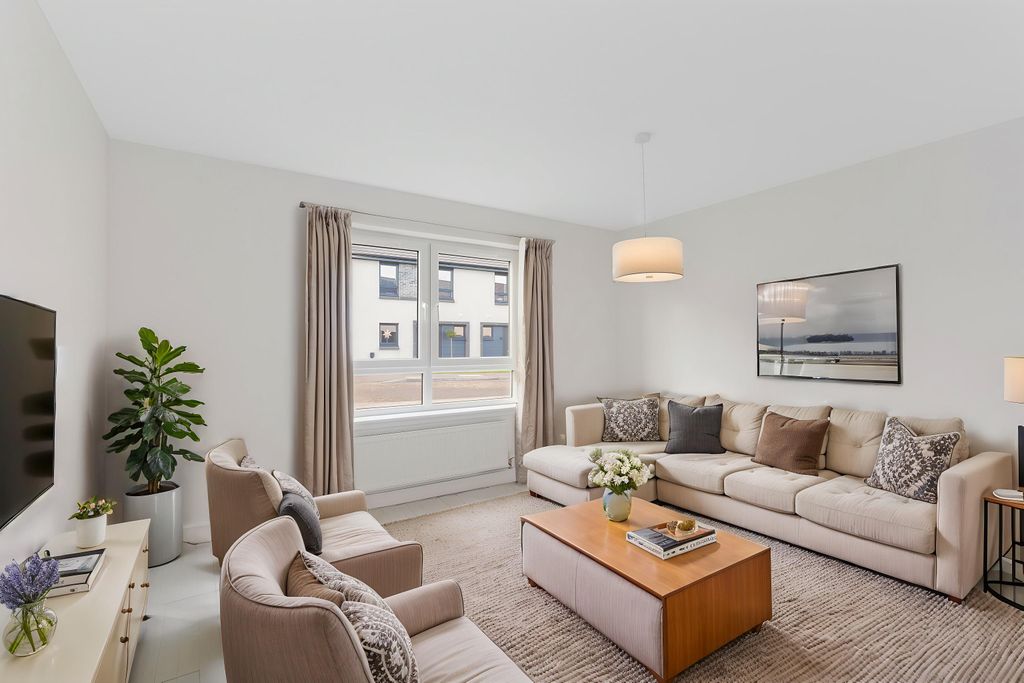 Property photo 2 of 27 Property Image 6