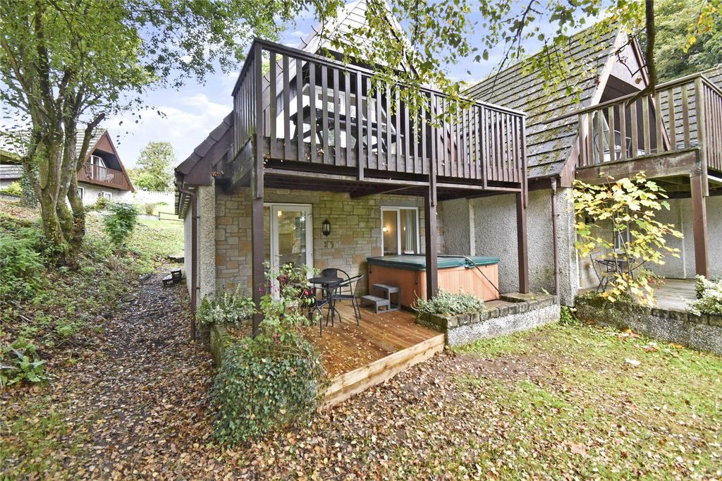 Property photo 1 of 16 Rear