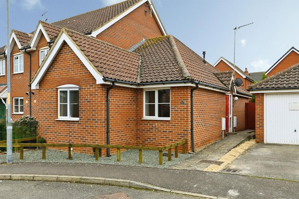 Property photo 1 of 16