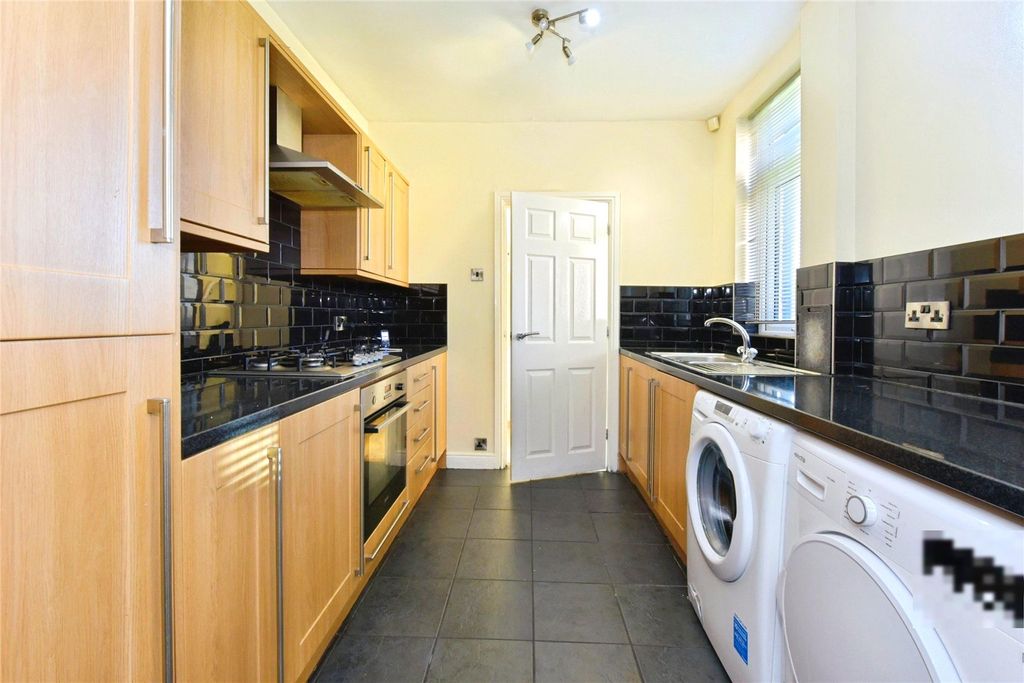 Property photo 3 of 13 Picture No. 31