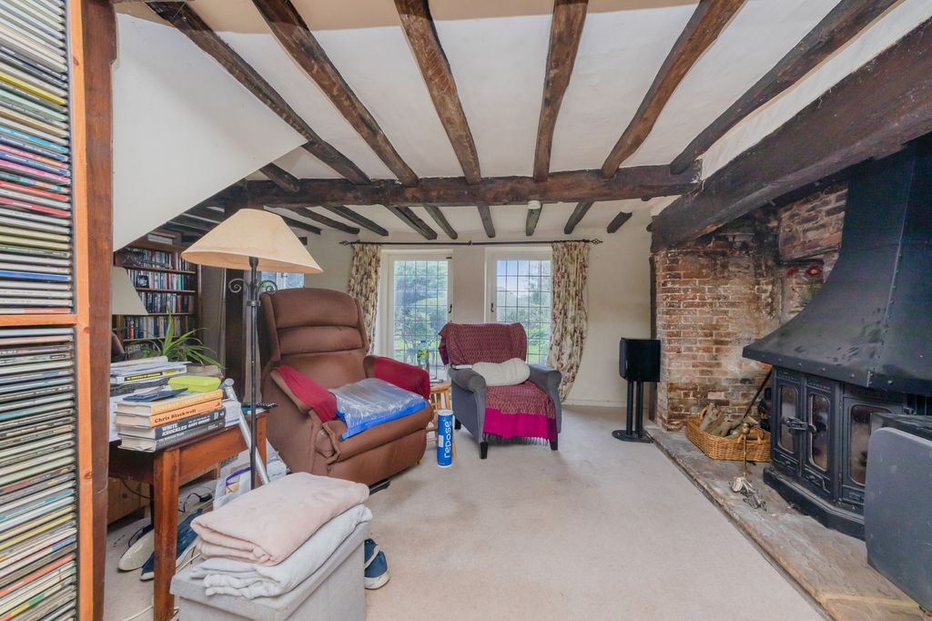 Property photo 2 of 22