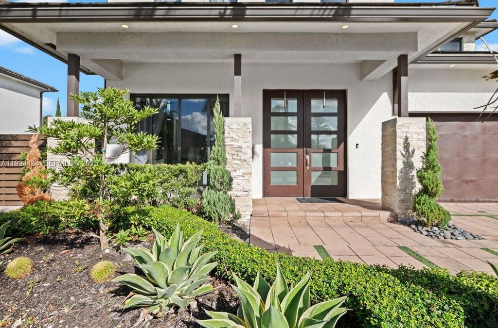 Property photo 3 of 40 <Alttext/>