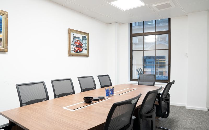 Property photo 2 of 23