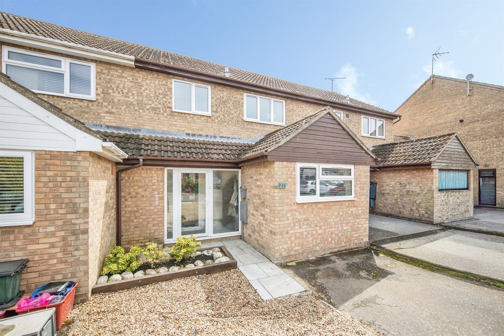 Property photo 1 of 18