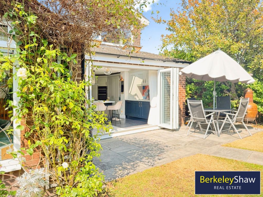 Property photo 3 of 31 Pbox-Img.Jpg