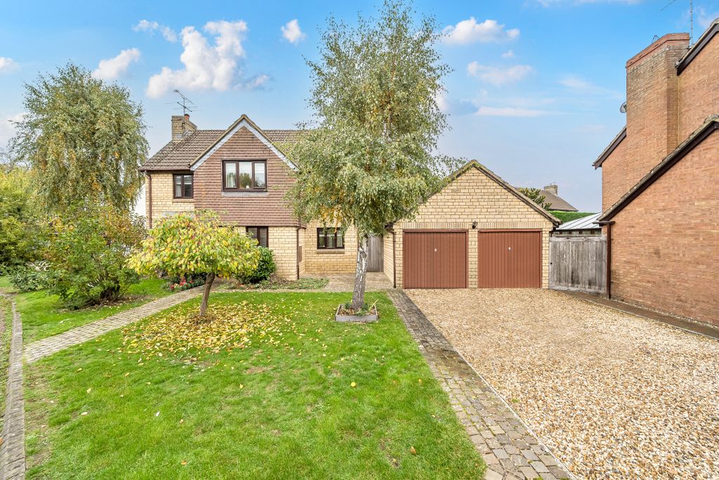 Property photo 1 of 21 13691271968Efe04802c33Dp