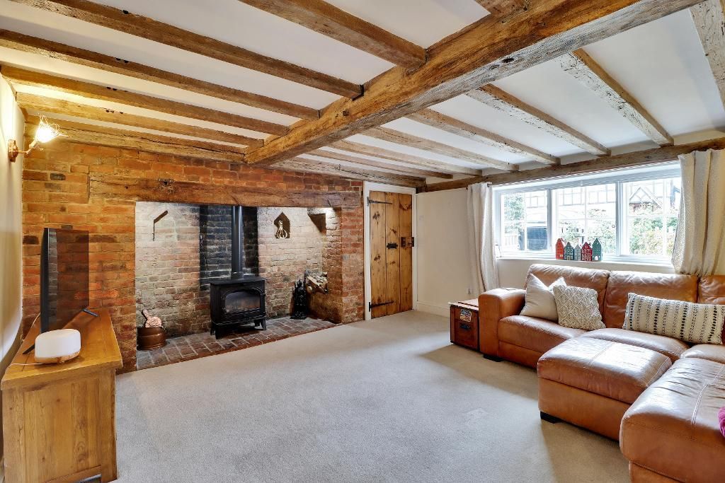 Property photo 2 of 14