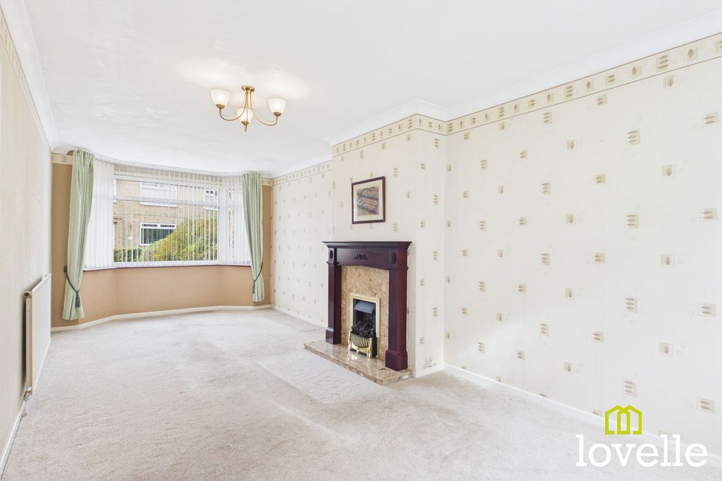Property photo 2 of 24