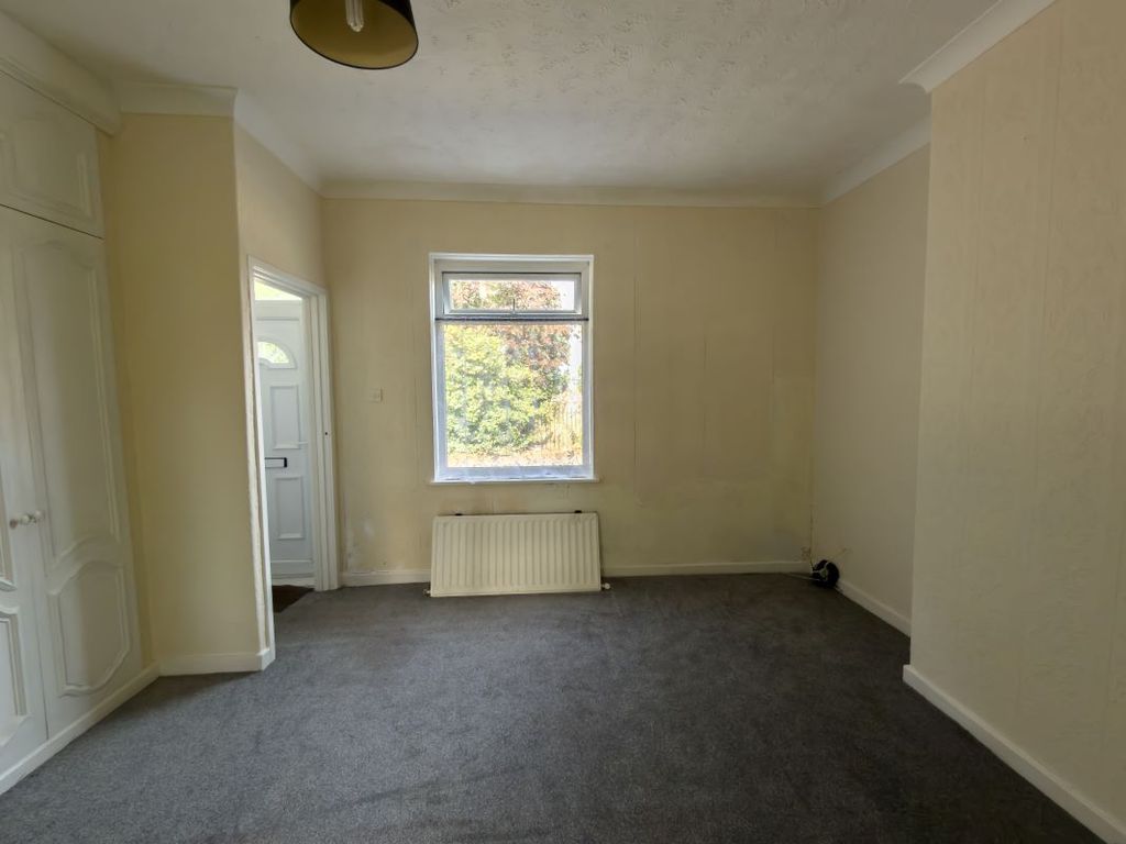 Property photo 2 of 10 Image 2