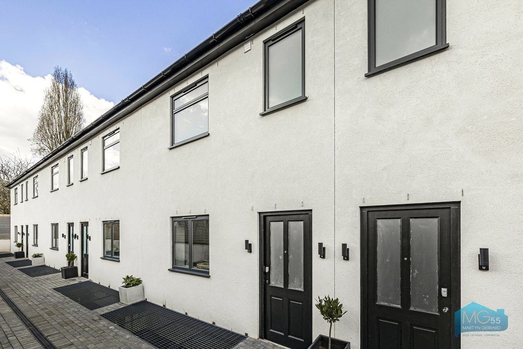 Property photo 1 of 8 Picture No. 05