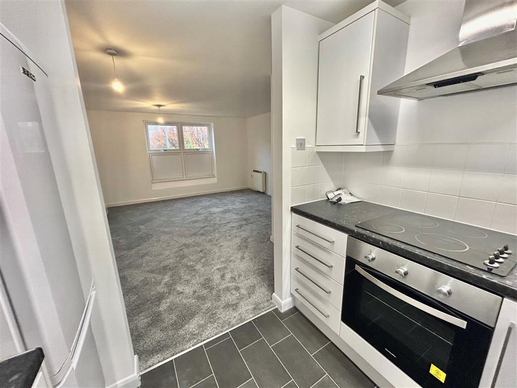 Property photo 3 of 7 Image