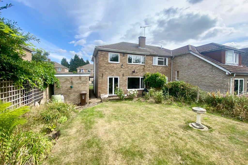 Property photo 2 of 20 4356312