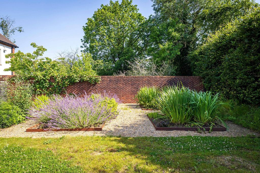 Additional image 26 of 7 bed detached house for saleGraffham Common Road, Graffham, Petworth, West Sussex GU28
