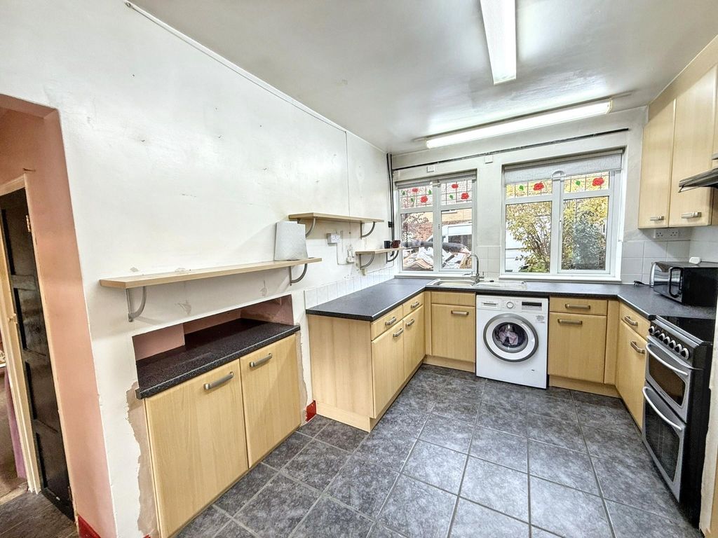 Property photo 2 of 29 4591267