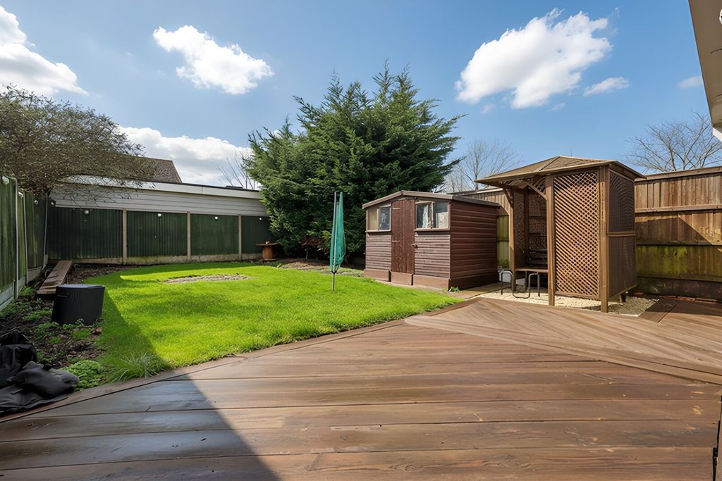 Property photo 3 of 27 Picture No. 29