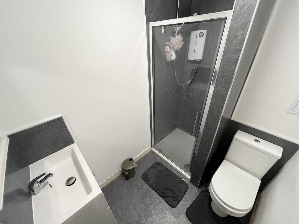 Property photo 2 of 5 Photo 2