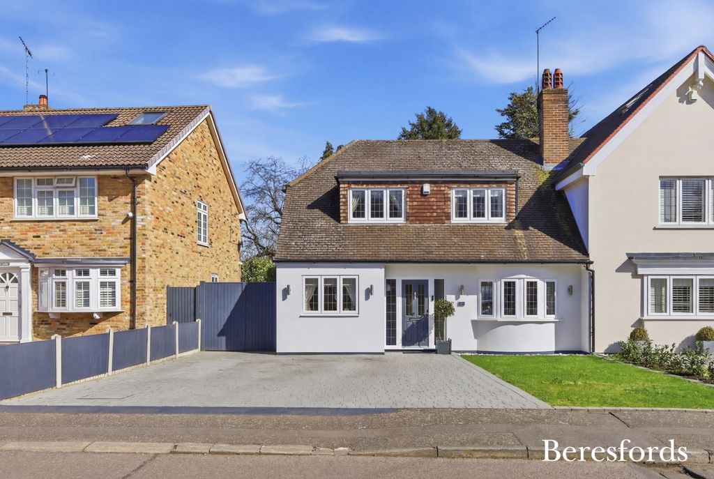 Property photo 1 of 35 Front