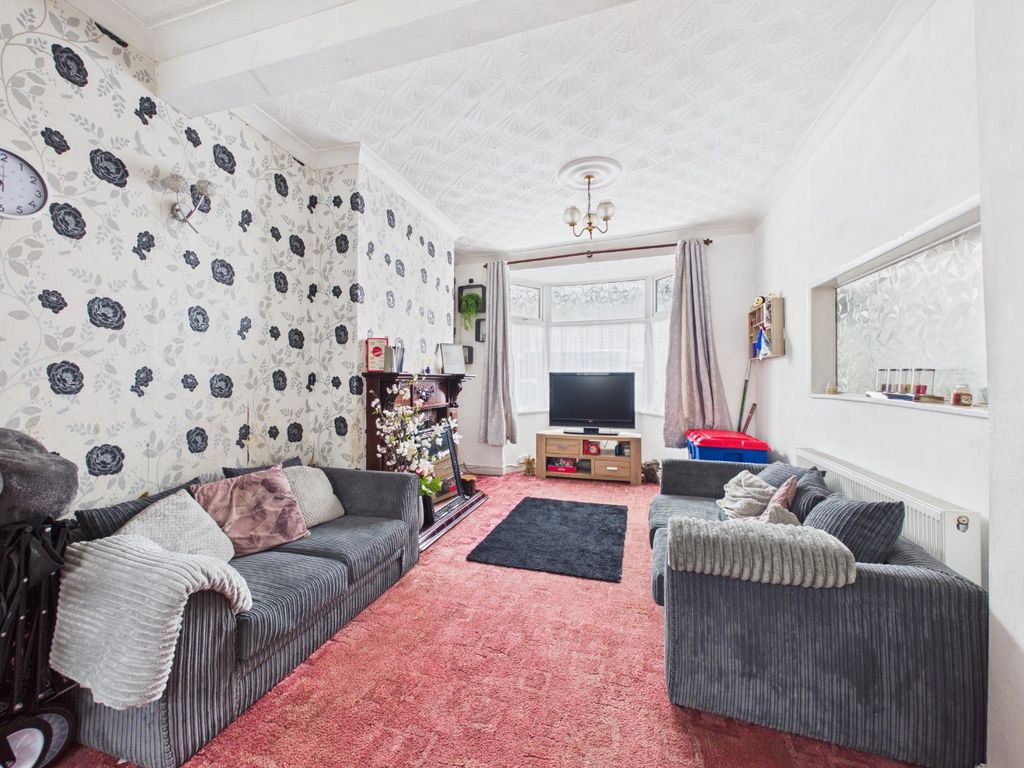 Property photo 2 of 9 4726604