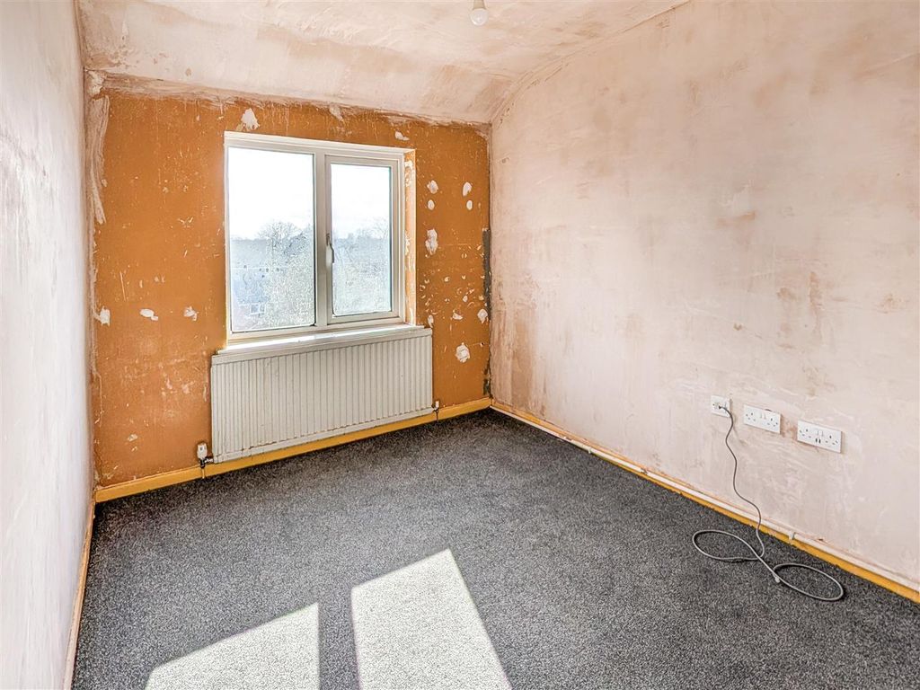 Property photo 3 of 15 11-03-2026__15-59-47_Pxl_20260311_144326105.Dew3U.