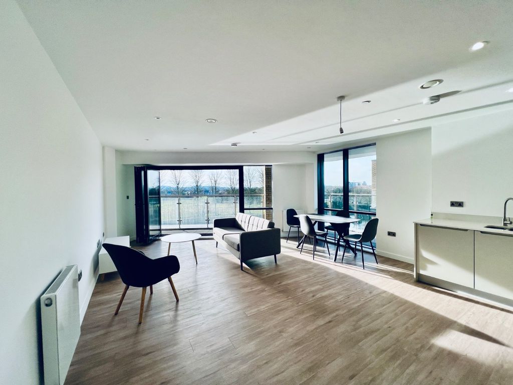 Property photo 3 of 18 Picture No. 13