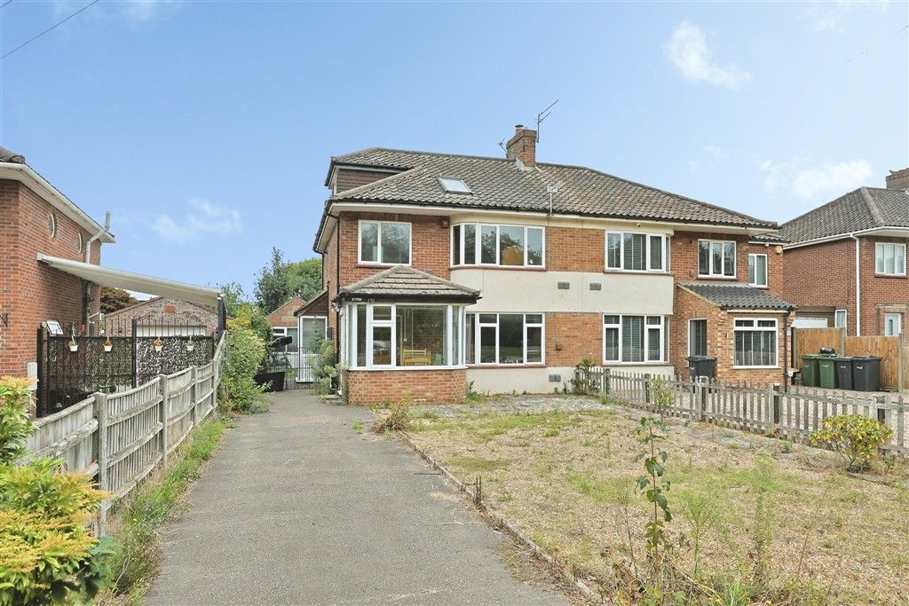 Property photo 1 of 5