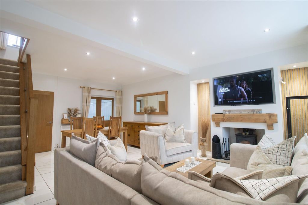 Property photo 2 of 28 Img_8532.Jpg