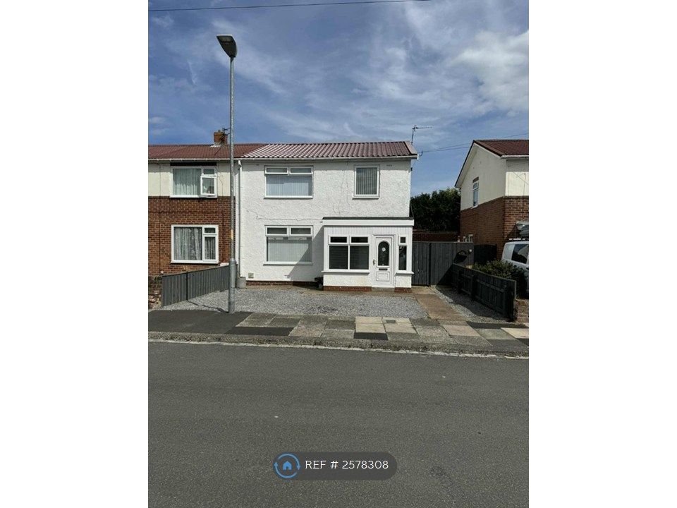 Property photo 1 of 15 Front