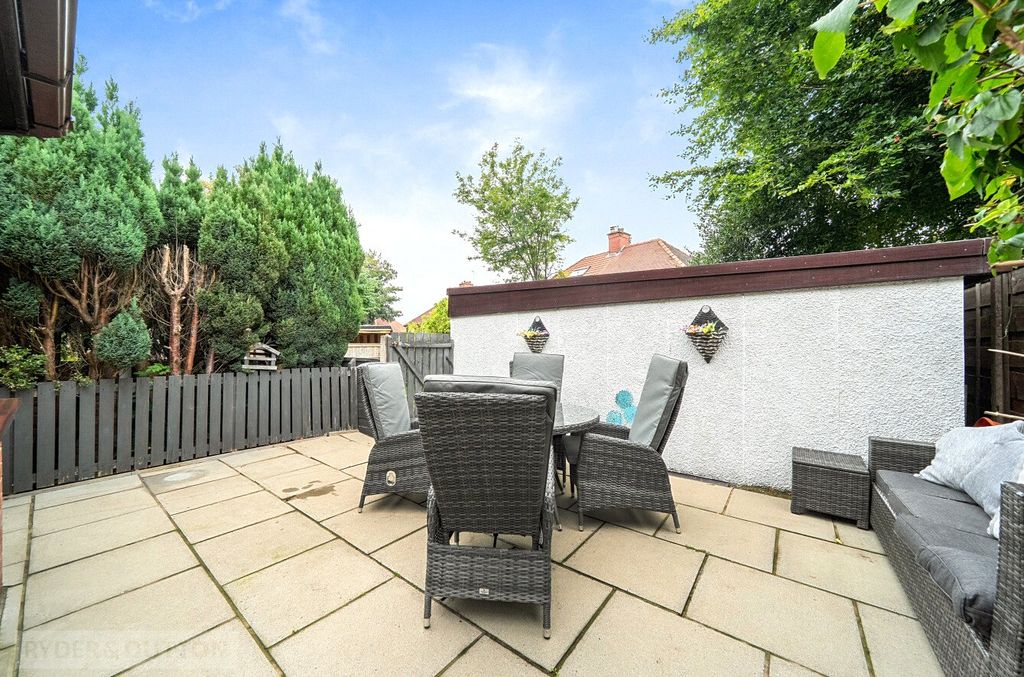 Property photo 3 of 17 Picture No. 07