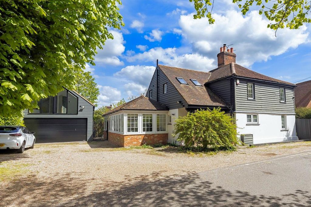 Property photo 1 of 40 2 Lower Bury (43).Jpg