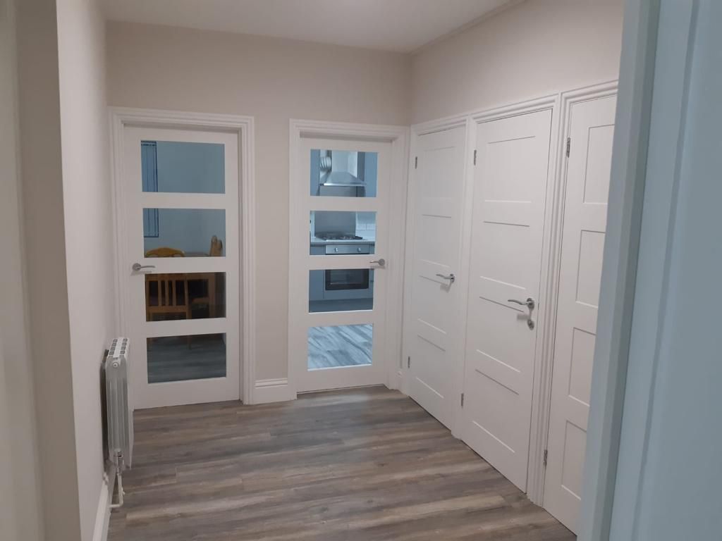 Property photo 3 of 11 Entrance