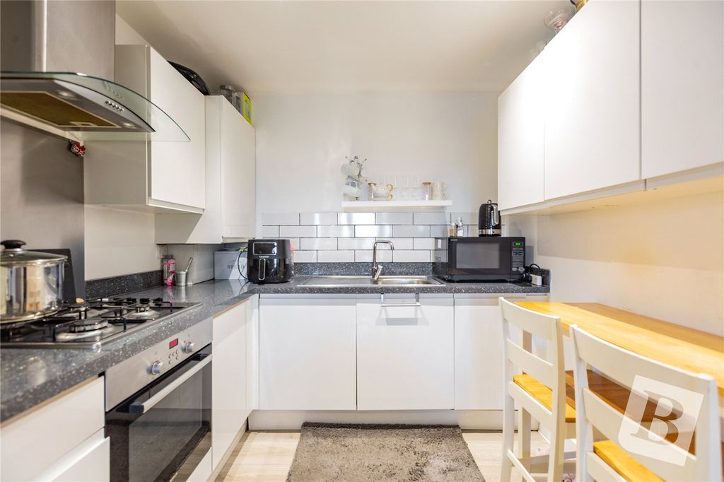 Property photo 2 of 11 Lounge/Diner/Kitchen