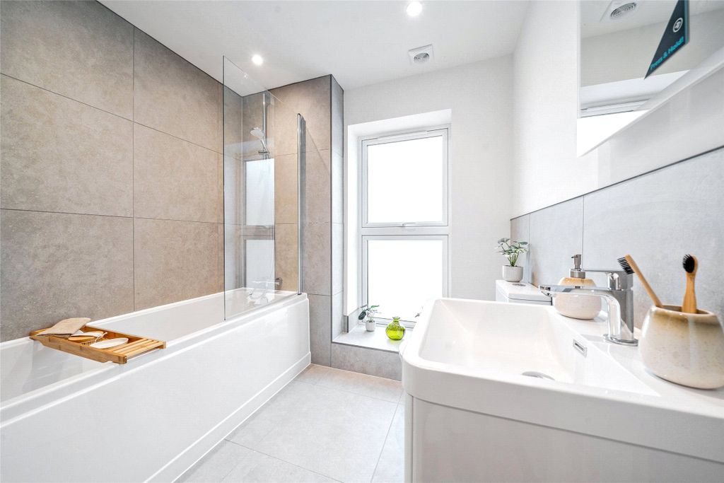 Property photo 3 of 8 Picture No. 03