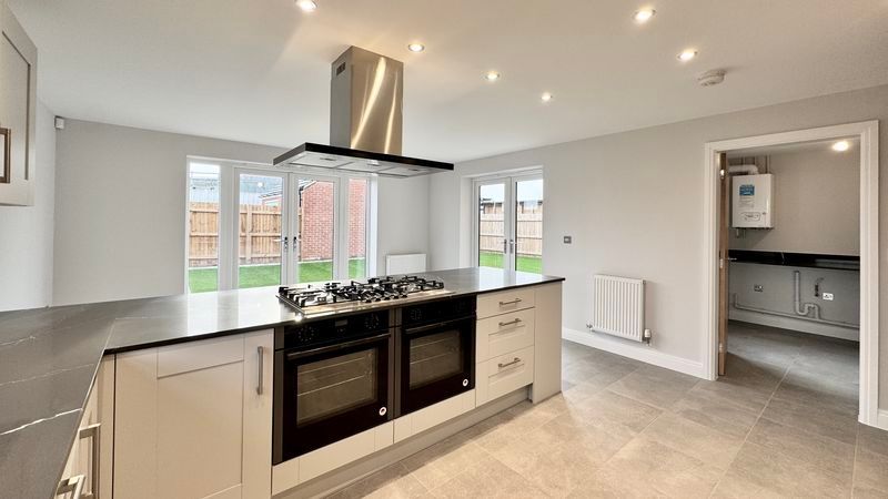 Property photo 2 of 23 Photo 17