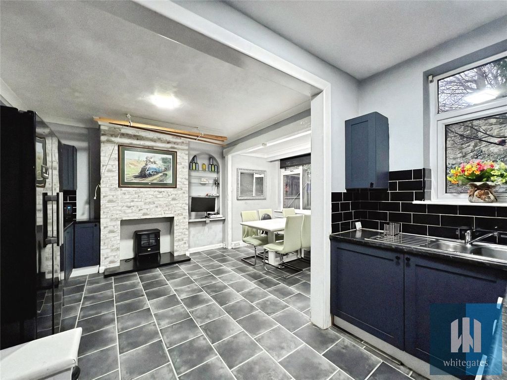 Property photo 3 of 18 Picture No. 07