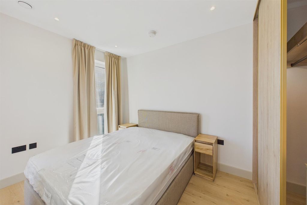 Property photo 3 of 12 4.Jpg