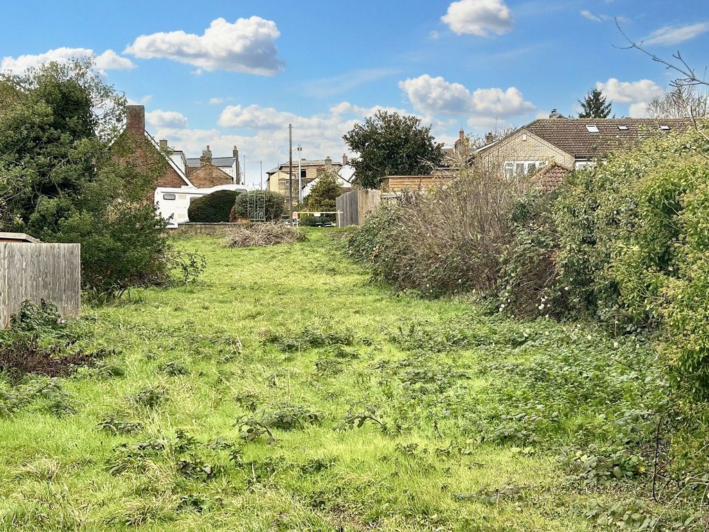 Property photo 2 of 3