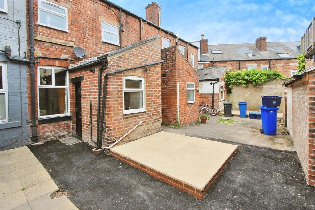 Property photo 1 of 12 4Fed276B-8.Jpg