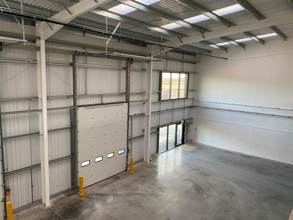 Property photo 3 of 7 Photo 17