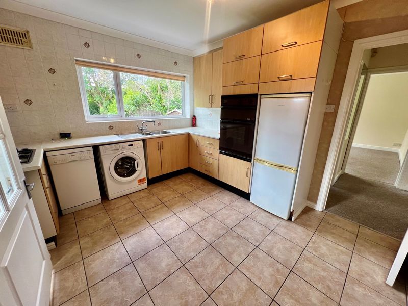 Property photo 3 of 10 Photo 6