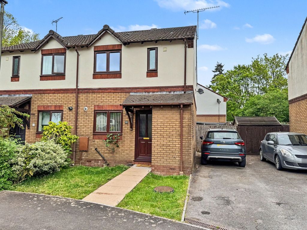 Property photo 1 of 9