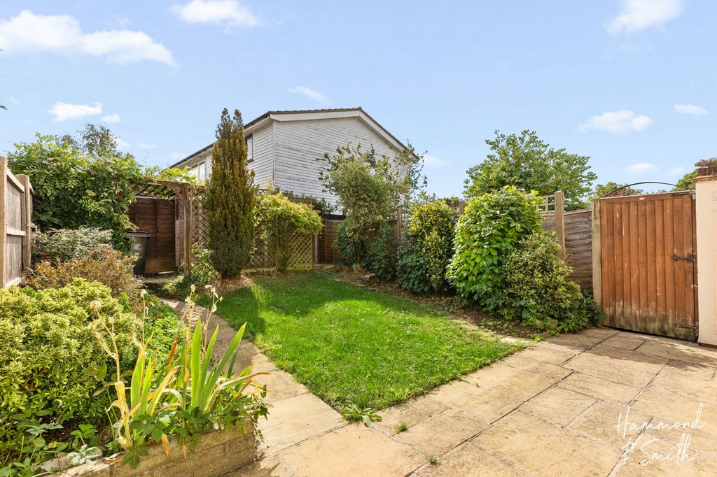 Property photo 3 of 17